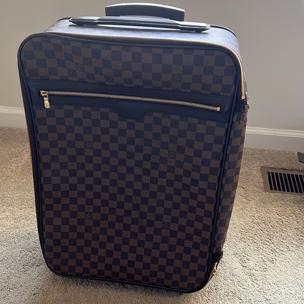 Louis Vuitton Damier Ebene Pegase 50 ❤️